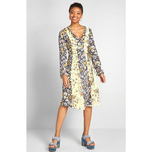 Modcloth Unique Persona Midi Dress Yellow Navy Floral Women's Size 4 Fairy Work - Picture 1 of 10